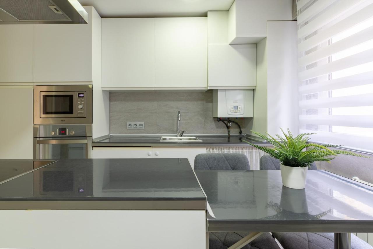 Ah King Size Apartment Vut5461As Oviedo Zewnętrze zdjęcie
